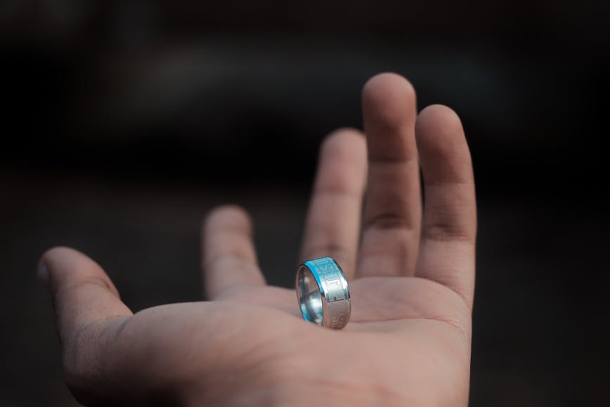 Gümüş Damgasına Bakmak